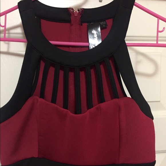 Trixxi dress. Size 7 (Fits like a medium) - Picture 3 of 5